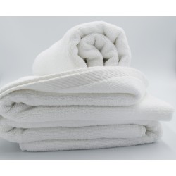 Hotel Handtuch 70x140cm weiß Aqua 500 g/m2 100% Baumwolle Frottee